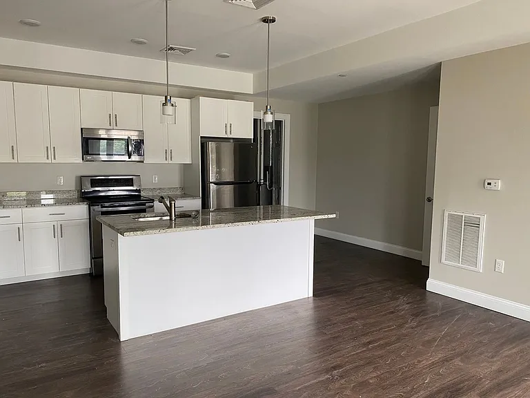 Riverview Meadows — Photo 9