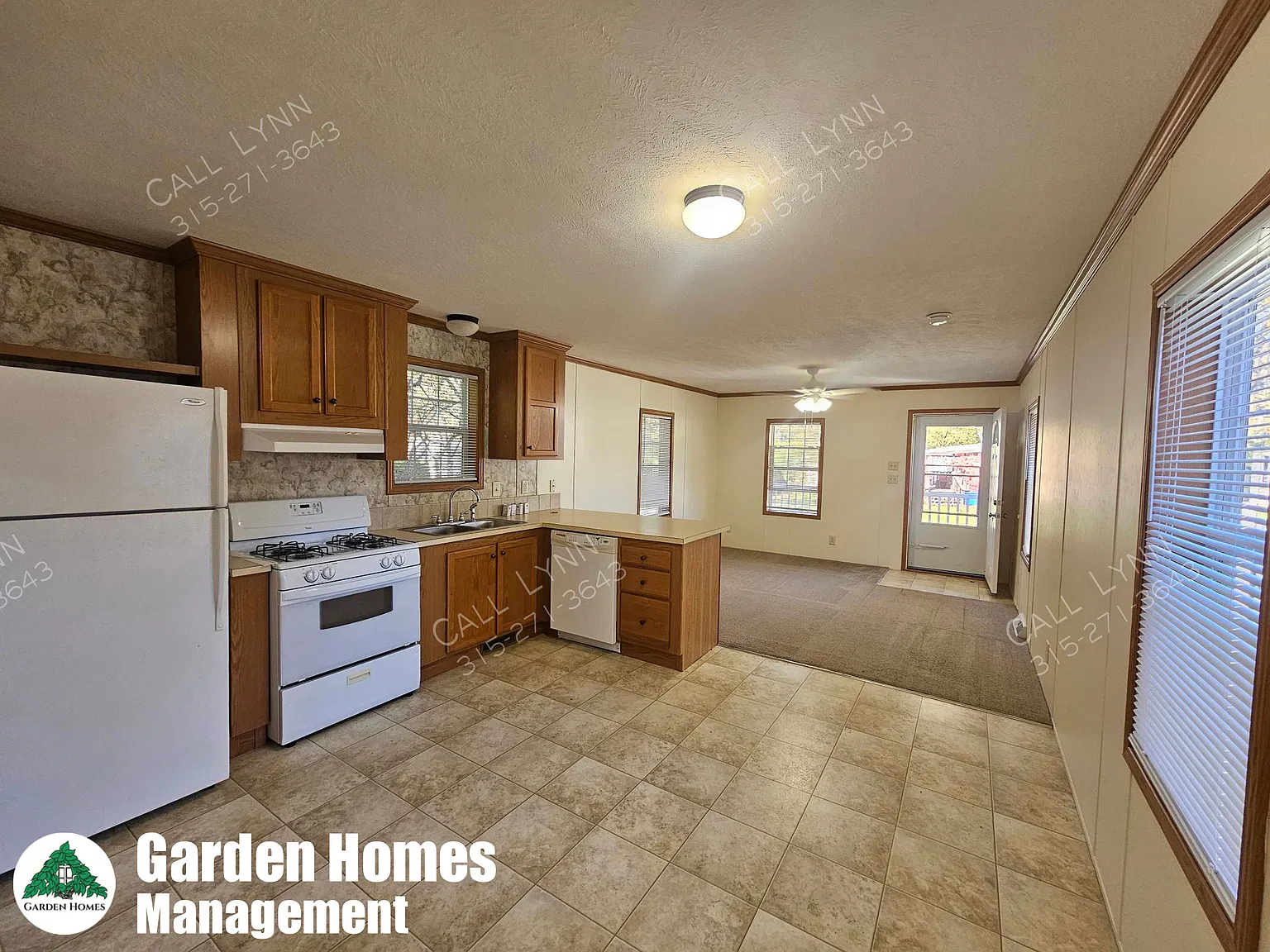 2 bed, 840 sqft, $1,375 — Photo 2