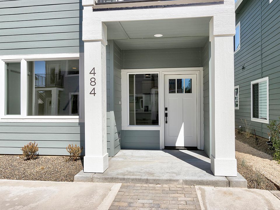 1st image of 444 E Heron Park St
