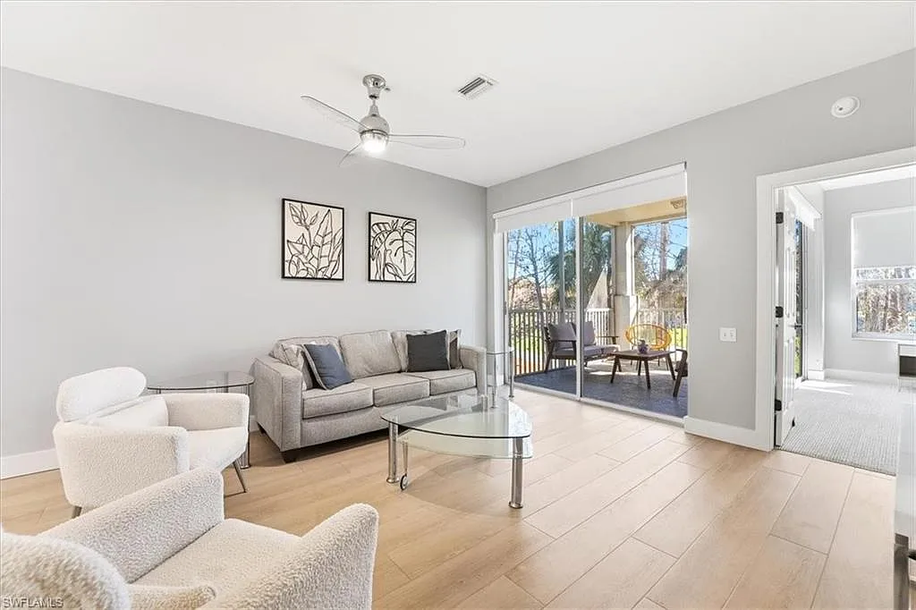 2 bed, 2.0 bath, 1440 sqft, $6,000 — Photo 4