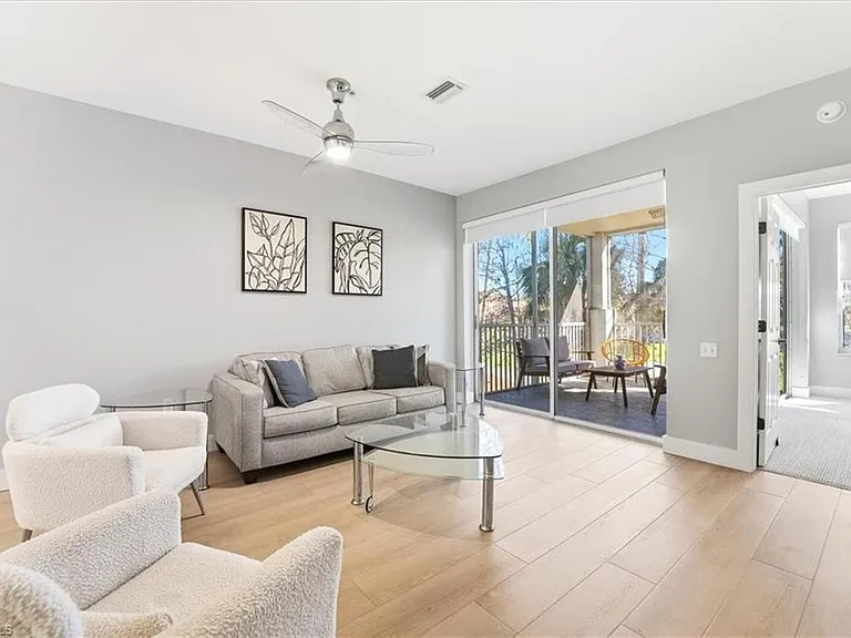 8259 Parkstone Pl #202 — Photo 4