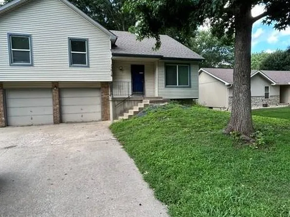 15016 W 150th St, Olathe, KS 66062