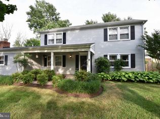 4225 Peekskill Ln, Fairfax, VA 22033