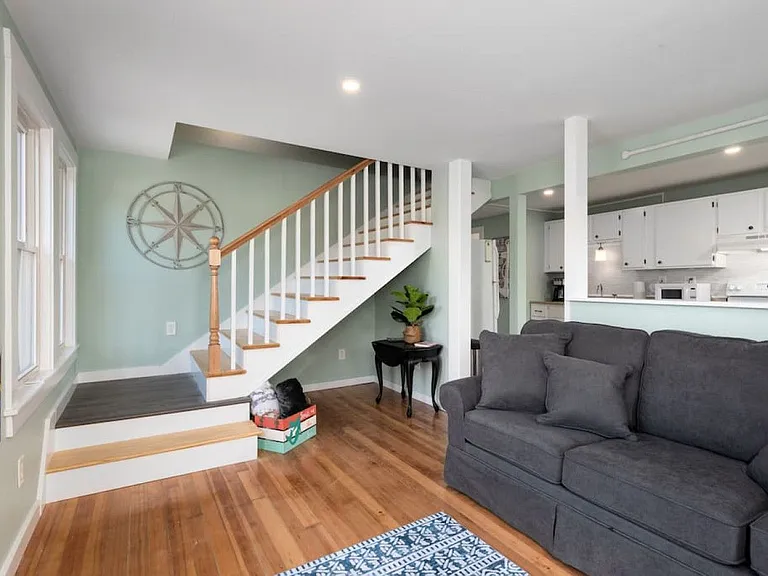 17 Tunis Ave #17 — Photo 9