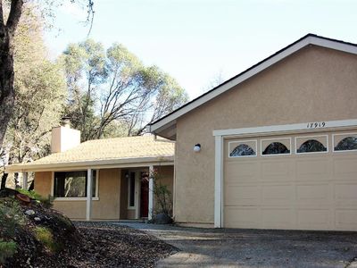 17919 Foxtail Dr, Penn Valley, CA, 95946