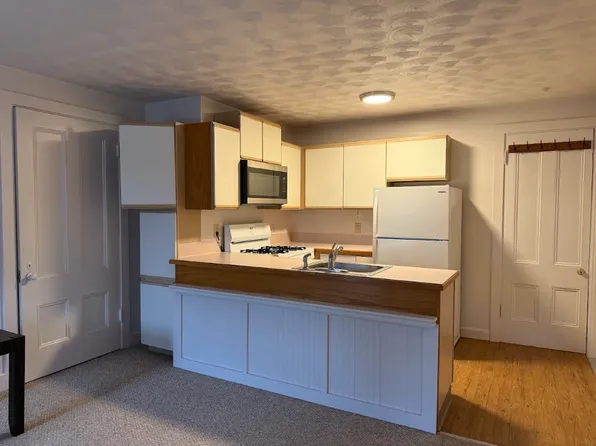 344 French St, Fall River, MA
