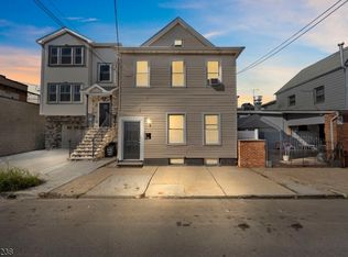 258 2nd St, Elizabeth, NJ 07206