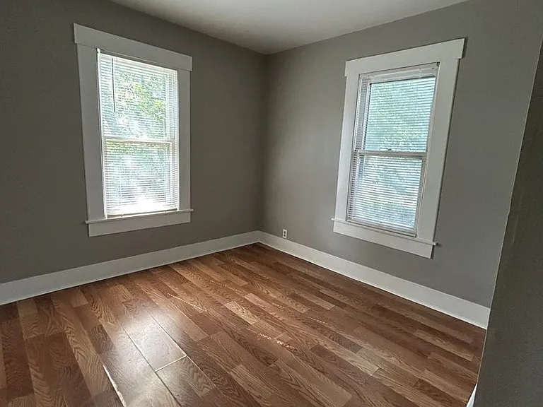 20 4th Street Cir — Photo 11