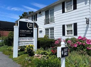 1100 Valley St, Manchester, NH 03103