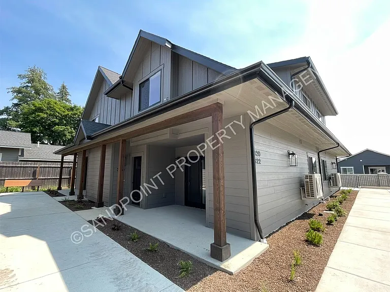 322 Aviator Ave #322 — Photo 6