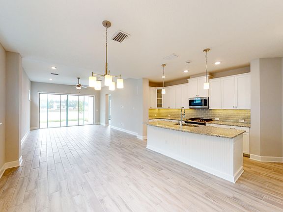 2nd image of 267 Pioneer Village Dr