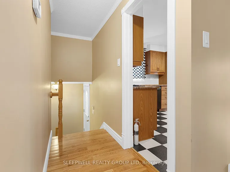 42 Charkay St — Photo 13