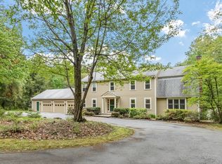 13 Jacob Gates Rd, Harvard, MA 01451
