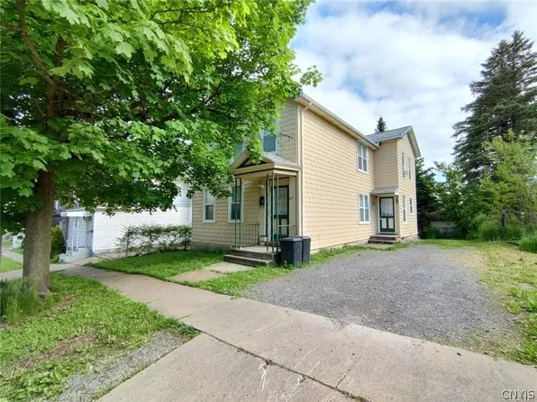 816 Oswego St, Utica, NY 13502