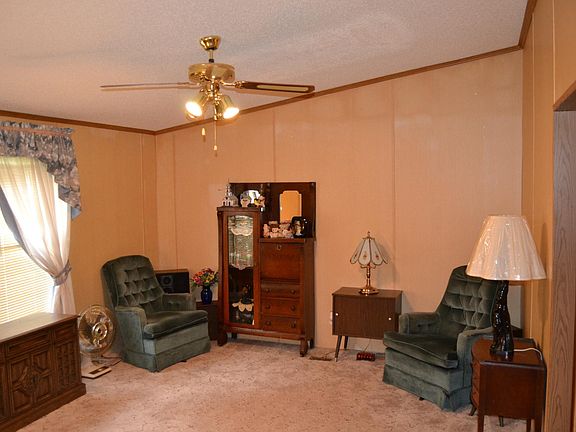 4th image of 106 King St