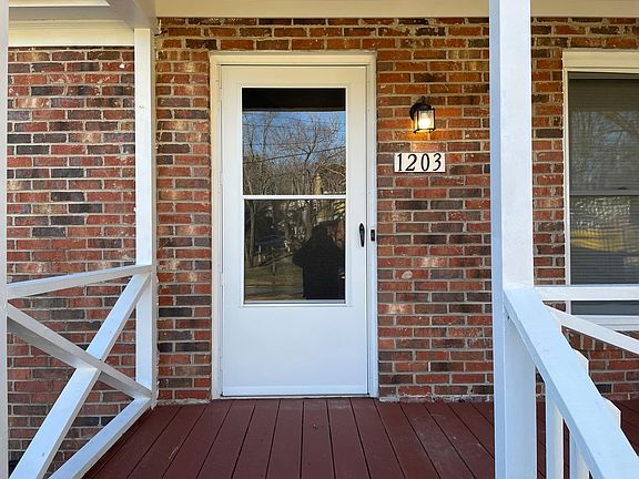 2nd image of 1203 Westhampton Dr