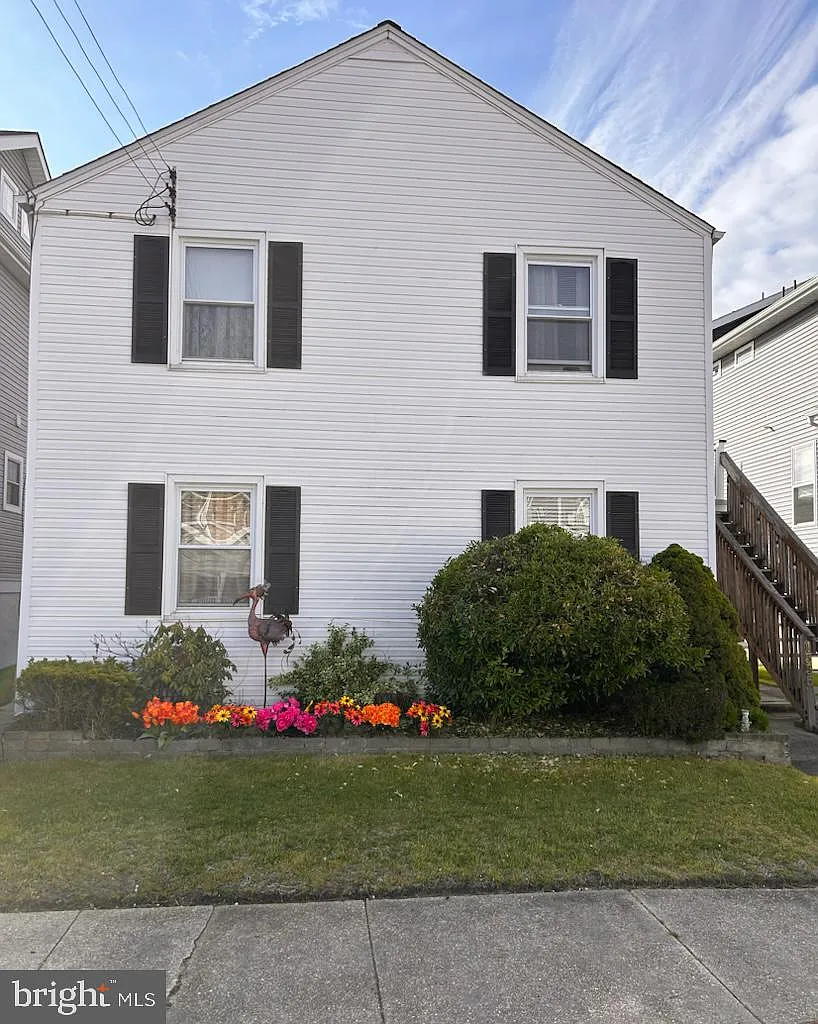 2 bed, 1808 sqft, $2,500 — Photo 1