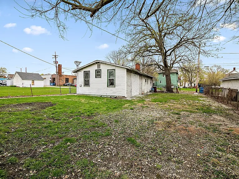 152 S Greenwood Ave — Photo 10