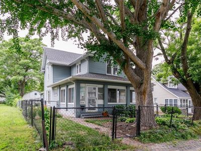 1356 E 13th St, Des Moines, IA, 50316