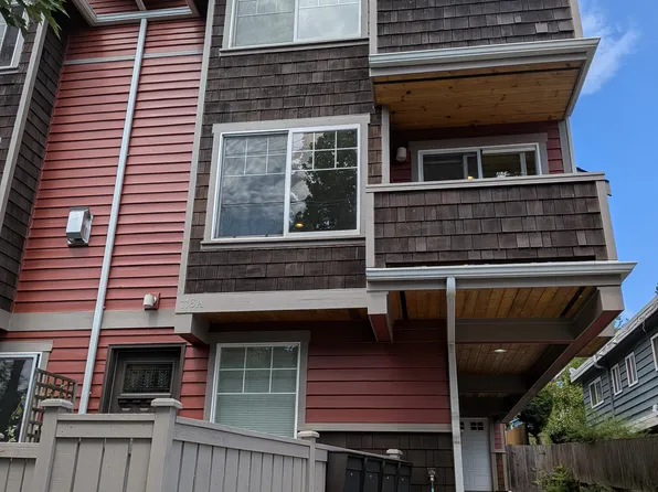 116 NW 39th St #A, Seattle, WA 98107