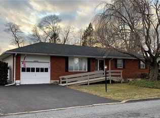 410 Stones Crossing Rd, Easton, PA 18045