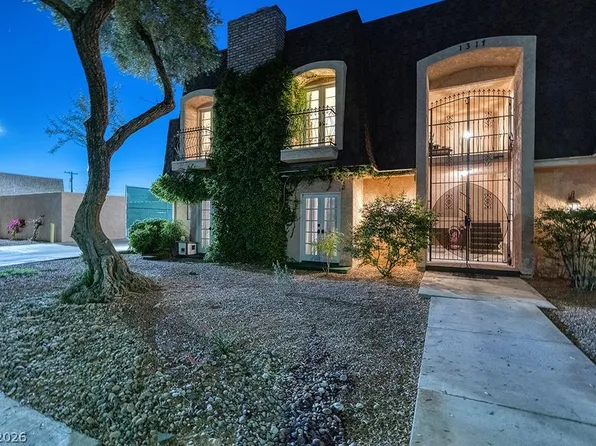 1317 E Saint Louis Ave #A, Las Vegas, NV 89104