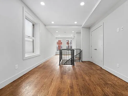 Rented by ERNY LLC | media 3