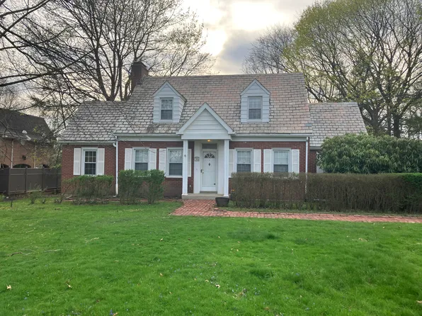 765 15th St, Oakmont, PA 15139