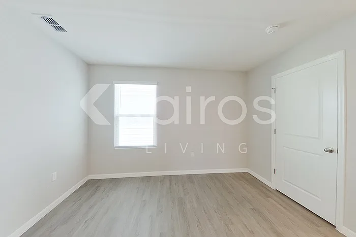 8621 SW 43rd Ter — Photo 8