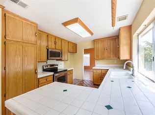 2713 S Griset Pl, Santa Ana, CA 92704