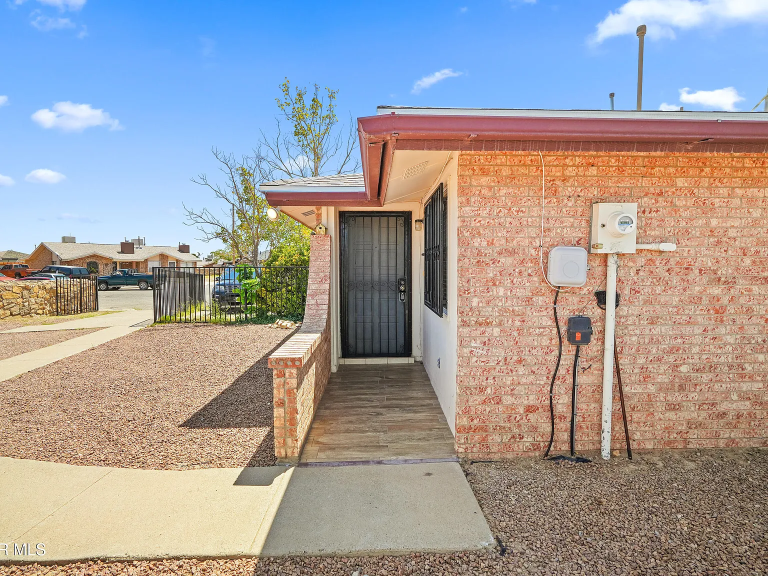 3 bed, 1.5 bath, 1000 sqft, $1,350 — Photo 4