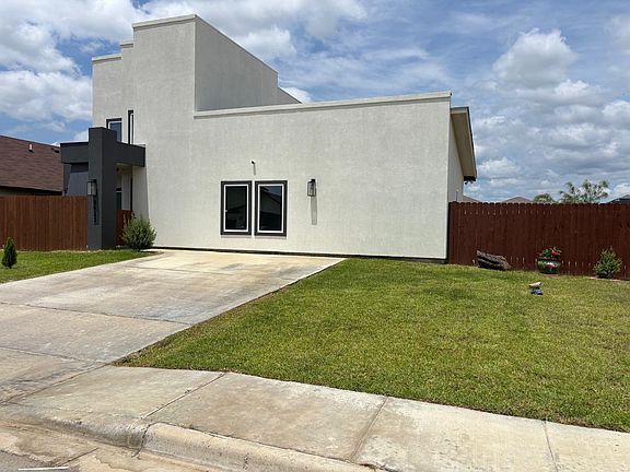 2nd image of 5423 Capilla St
