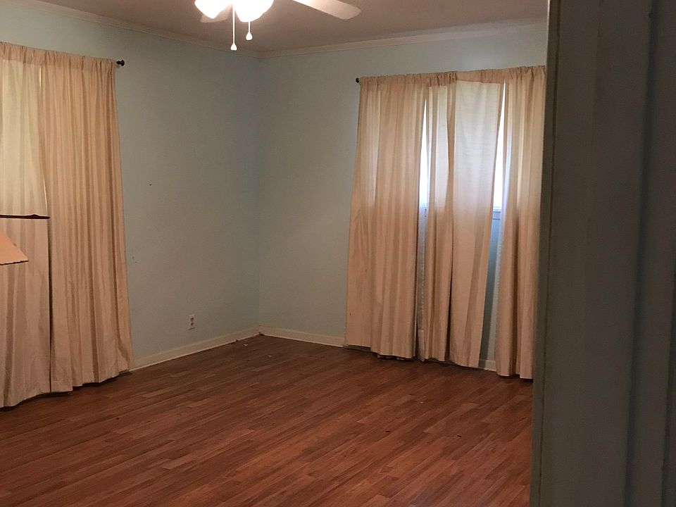 1st image of 308 Marilyn Dr