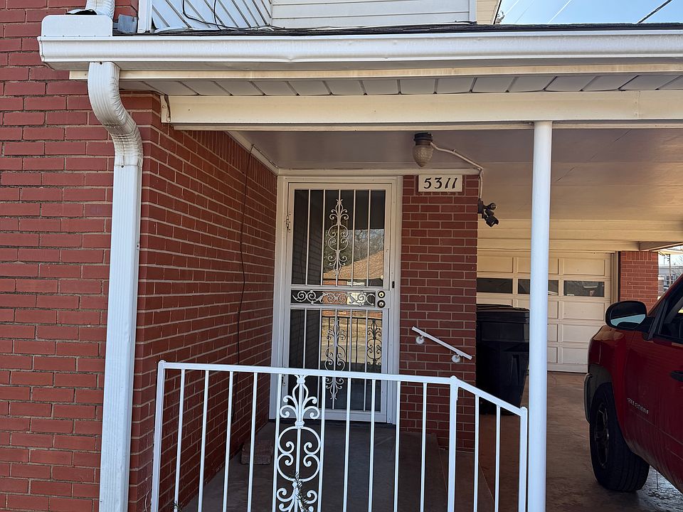 1st image of 5309 N Shartel Ave #5311