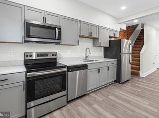 900 Bennett Pl, Baltimore, MD 21223