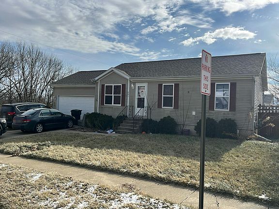 2nd image of 681 8th Ave