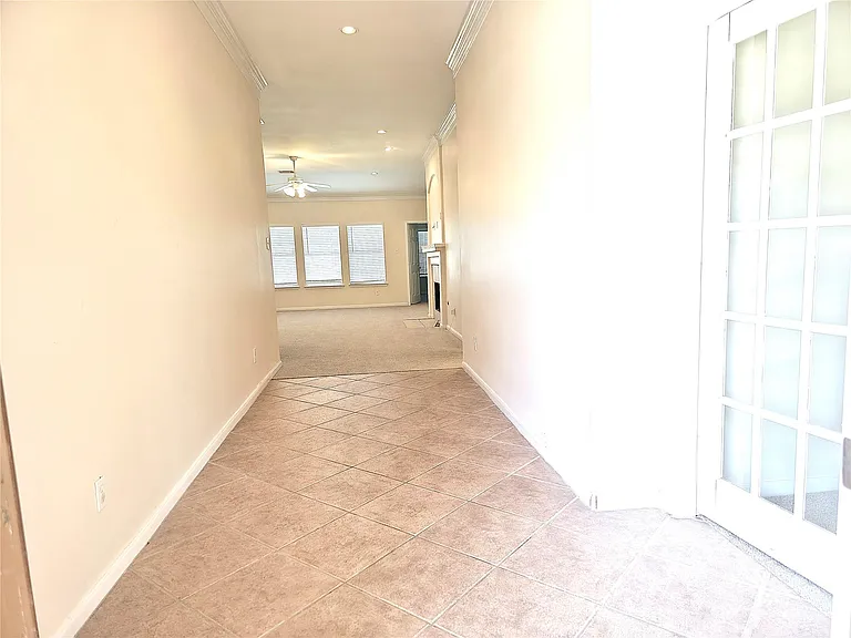 21002 White Oak Ridge Dr — Photo 2