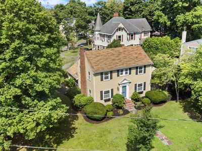 4 Grand St, Reading, MA, 01867