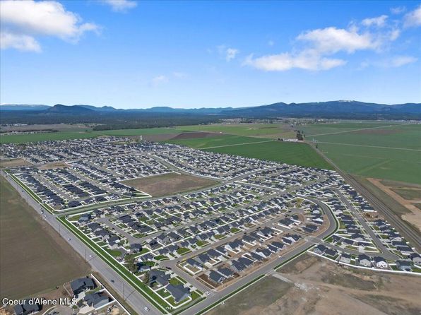 6559 W Irish Cir, Rathdrum, ID 83858