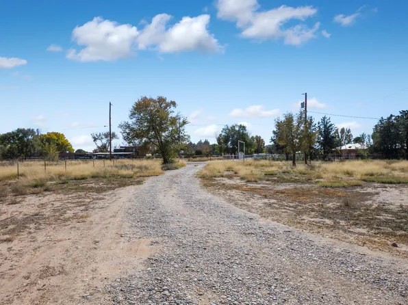 116 Orona Rd, Los Lunas, NM 87031