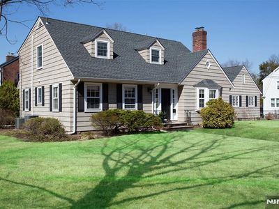 230 Libby Ave, Ridgewood, NJ, 07450