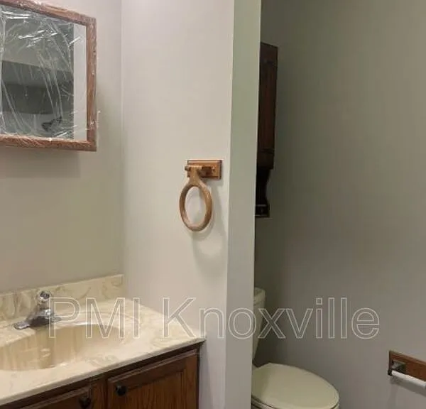 4723 Zirkle Dr — Photo 8