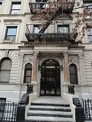 Rented by Manhattan Flats