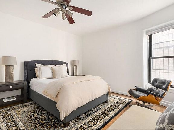 5th image of 310 W 99th St APT 302