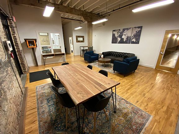 Leasing Office