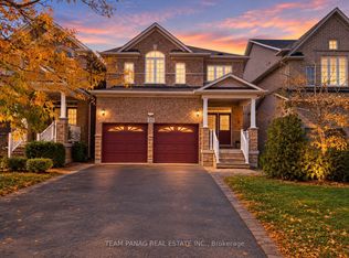 22 Bellflower Ln, Brampton, ON L6S 6K3