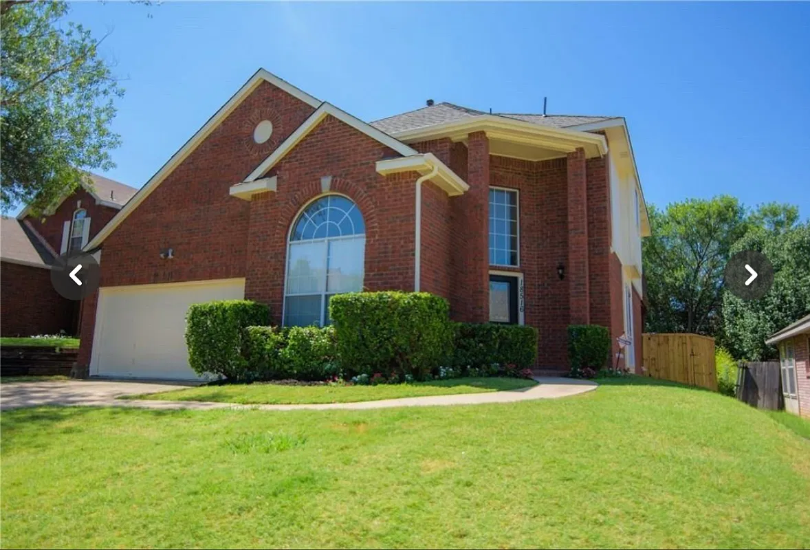 3 bed, 2078 sqft, $2,700 — Photo 1