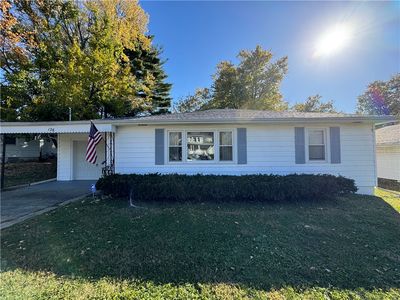 126 E Blackburn St, Paris, IL, 61944