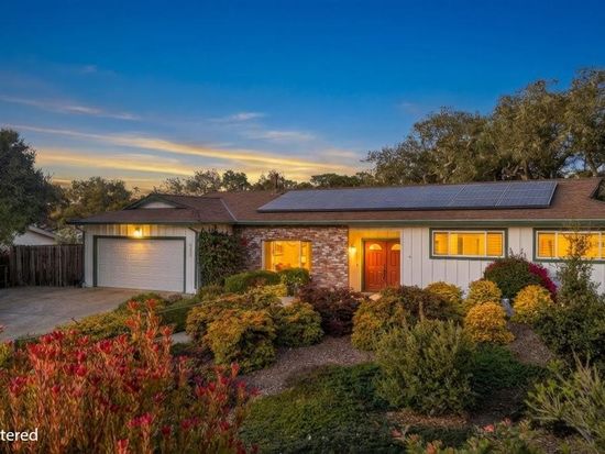 9570 S Century Oak Rd, Salinas, CA 93907