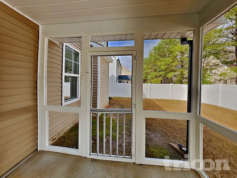 3716 Massey Ridge Ct — Photo 17